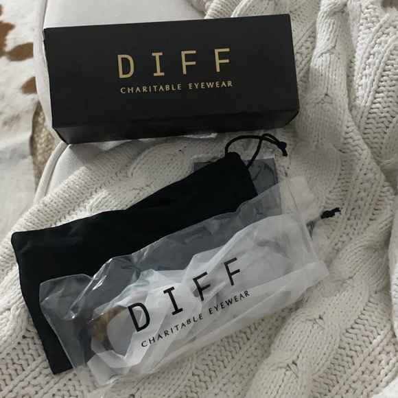 Diff Eyewear Blue Light Glasses - Picture 3 of 5